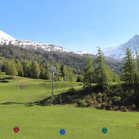 Pour 6 Personnes Avec Balcon, Wifi Gratuit Et Casier A Skis - Fr-1-508-267 Apartment *